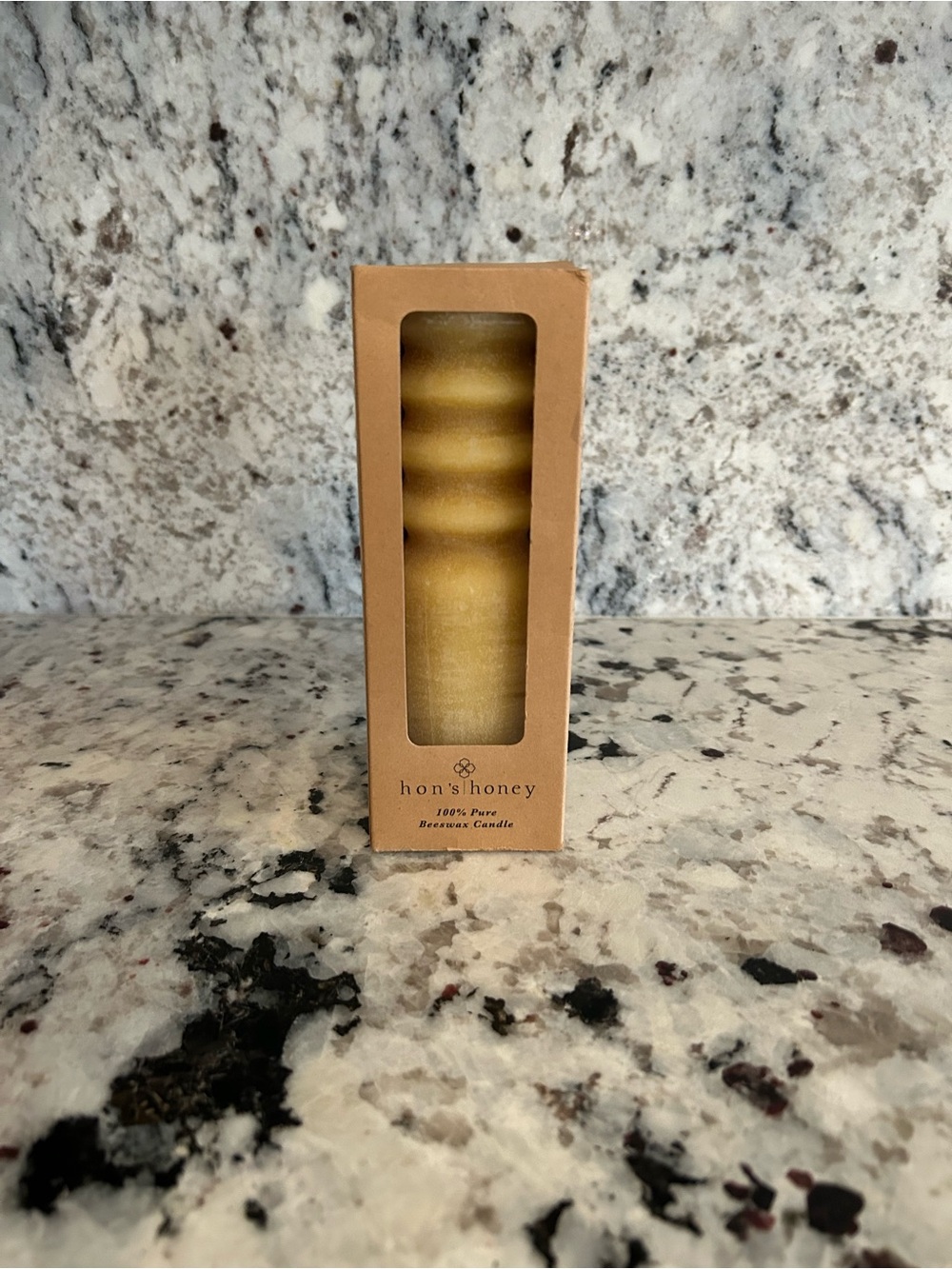 Hon's Honey 100% Pure Beeswax Candle